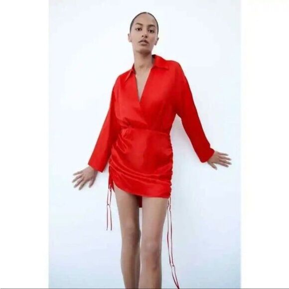 (C1) ZARA Blogger Red Satin Effect Draped Dress 4688/303. size xs - Picture 1 of 8